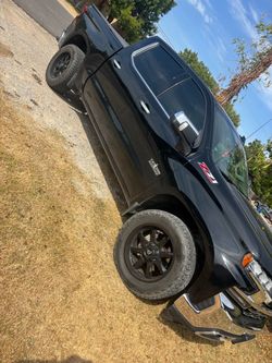 2019 Chevy 1500 6.2L V8 4wd