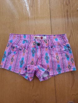 Mini Shorts Size 5
