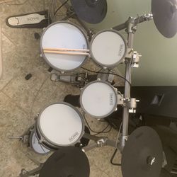 Selling Electric Drumset (Need Gone ASAP)
