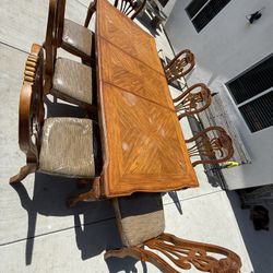 Dinning Table For Sale