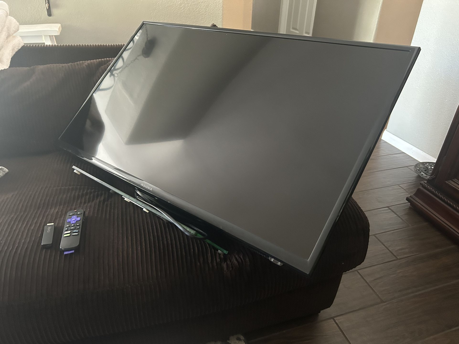 Insignia LCD 40inch