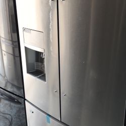 Frigidaire French Door Refrigerator 