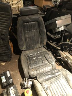 89 mustang convertible interior parts $200, Gas tank$80, Trunk $80