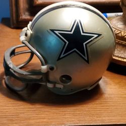 Dallas Cowboys Ridell Mini Helmet