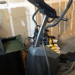 RE 76 Home Gym Machine 