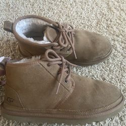 Ugg’s size 6 in men’s