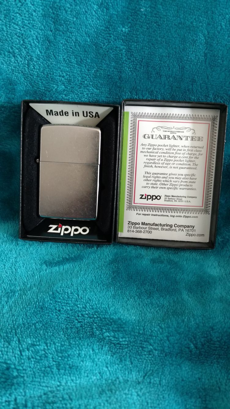 Zippo lighter