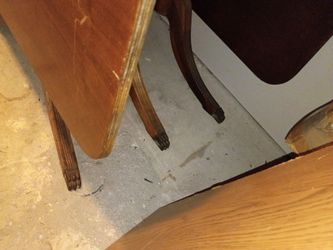 Vintage Ornately Carved Wooden Accent Table – Beautiful Detailed Woodwork