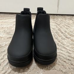Native Black Boots 