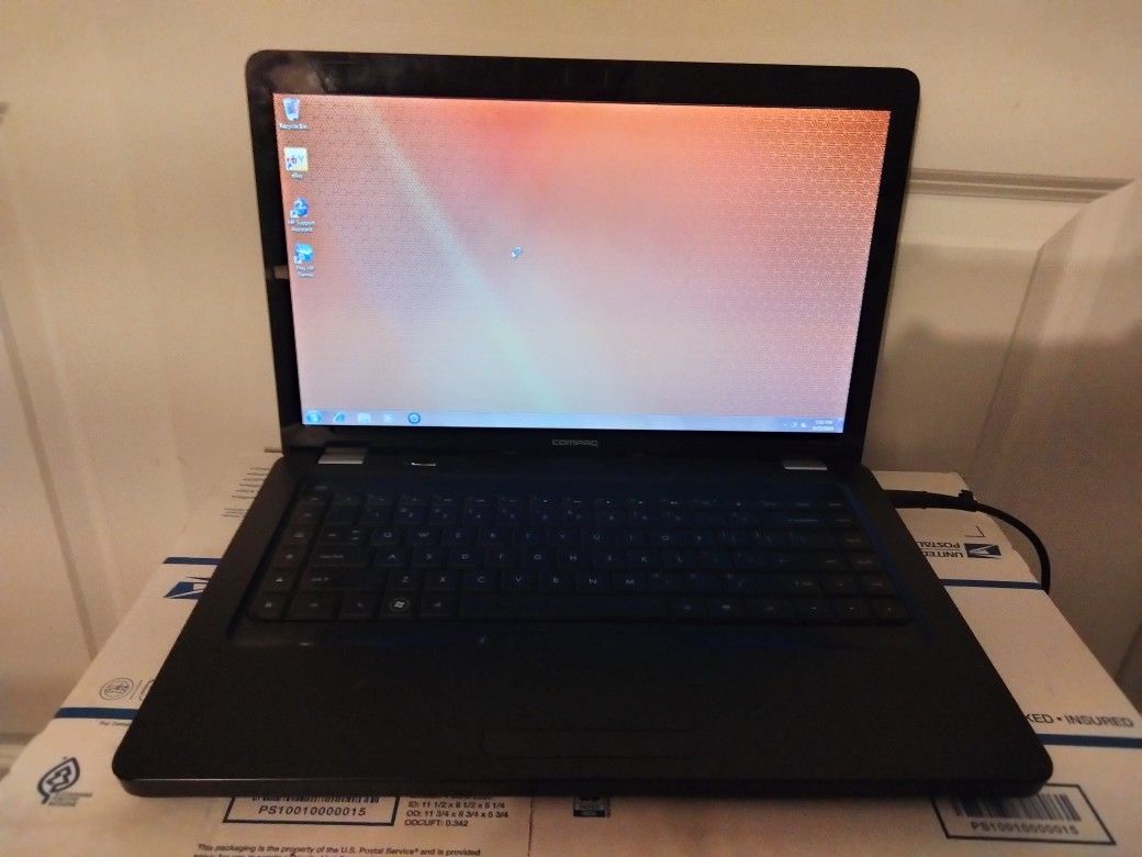 HP Laptop - Hp Compaq Presario - Windows 7 Premium
