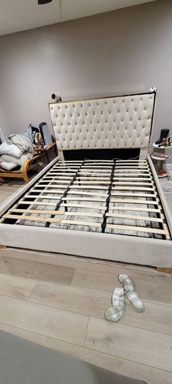 King bed Frame