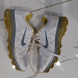 Nike Women's Size 7m