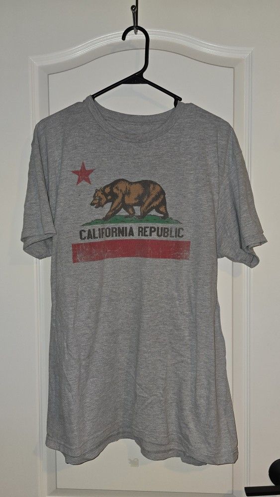 Men's XL & XXL Clothes (Shirts & Pants)