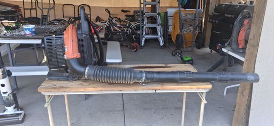 Leaf blower