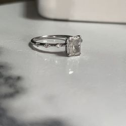 💍 1.13 ct Radiant Lab Diamond Ring – 14k White Gold (Size 6)