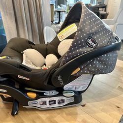 Chicco KeyFit 30 Infant Car Seat - Calla 