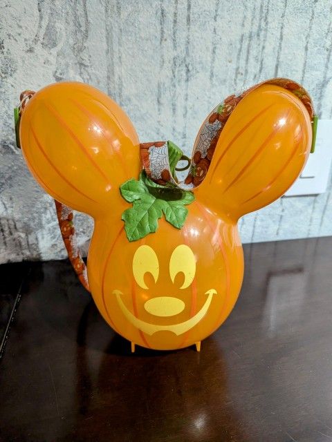 Disney Halloween Popcorn Pumpkin Bucket!