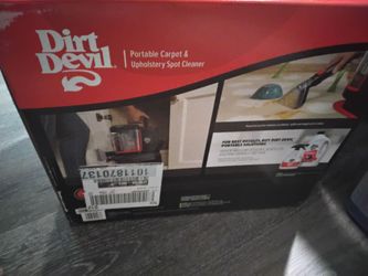 Dirt Devil  Pet Spot Remover Vaccum