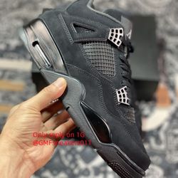 Air Jordan 4 Retro“Black Cat