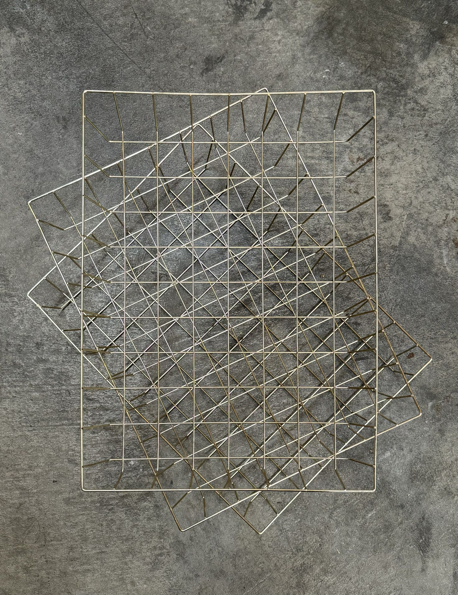 3 Wire Trays