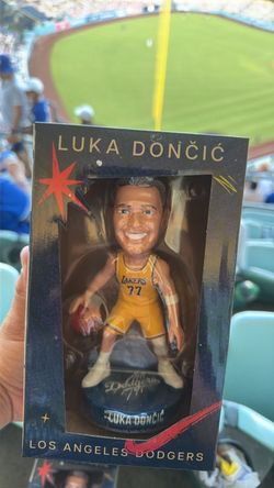 Luka Dončić SGA Bobblehead 2026