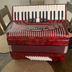 accordion  hohner  piano 