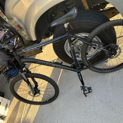 Trek 3900 SR Suntour