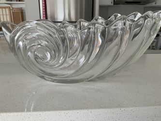 Mikasa Clearwater Buffet Bowl 13 3/4”