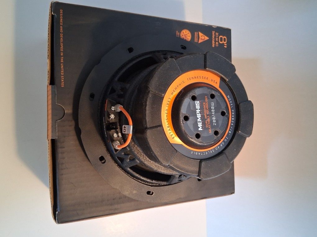 MEMPHIS (1) 8 INCH 2 OR 4 OHM SELECTABLE VOICE COIL 400 WATTS CAR SUBWOOFER ( BRAND NEW PRICE IS LOWEST )