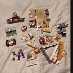 Lego Friends Partial Set Including Mini figures