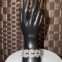 1.11 Oz Vintage Taxco STERLING 925 Leaf Bracelet