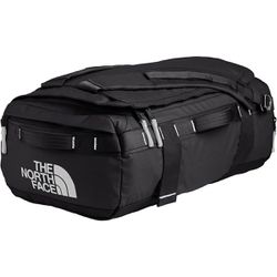 The North Face Base Camp Voyager 32L - Black - Brand New with Tags