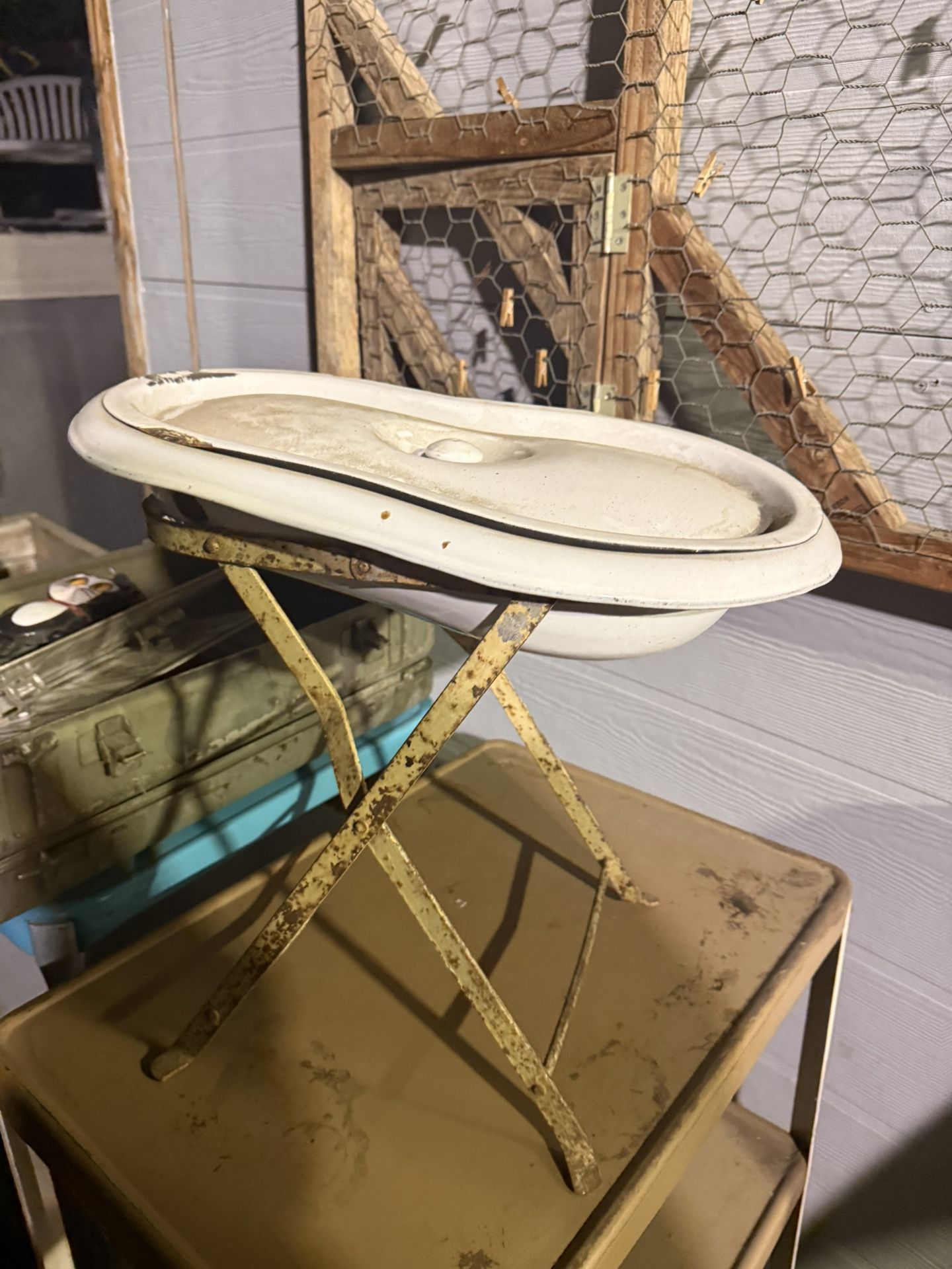 Vintage Porcelain Baby Bath