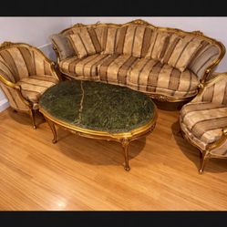 Italian Furniture With Coffee Table And Two Side Table 