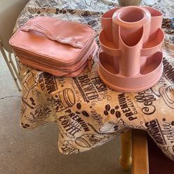 Para Guardar Maquillaje Use 