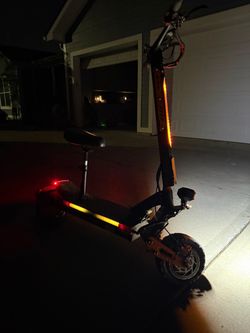5600w 30ah electric scooter with lights 50mph top speed