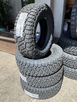 275/70/17 TOYO RT TRAIL NEW TIRES BRAND NEW