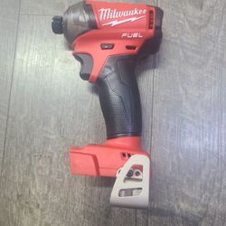 Milwaukee Impact Drill Surge 18V Fuel