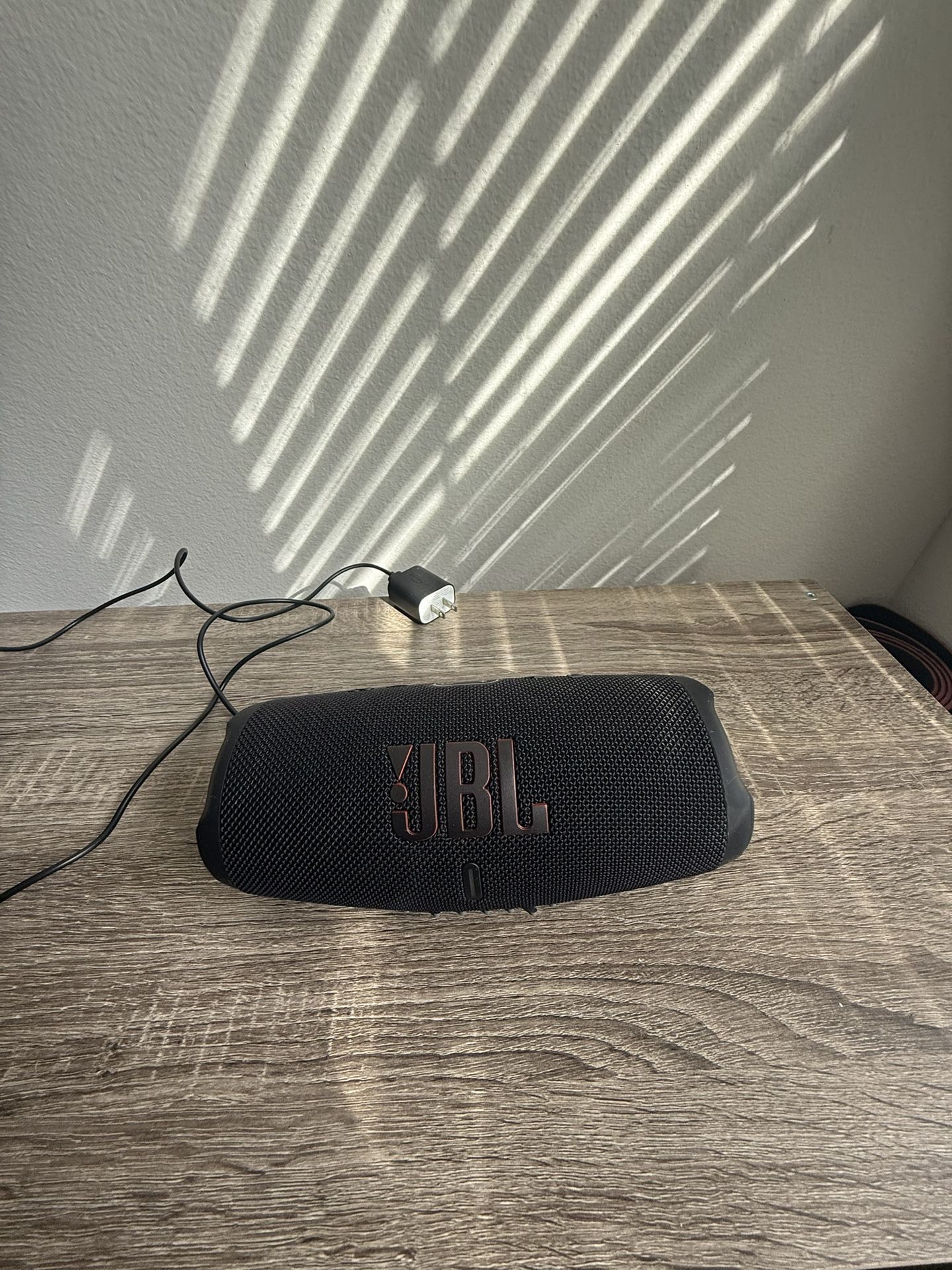 JBL Charge 5