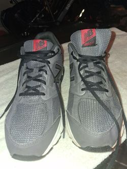 New Balance Men a 460V2 Running Size 13