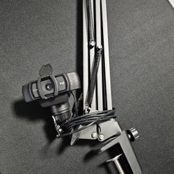 Logitech C(contact info removed)p With Desk Mount