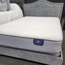 Brand New Queen Size Grey Velvet Platform Bed Frame (No Mattress) 