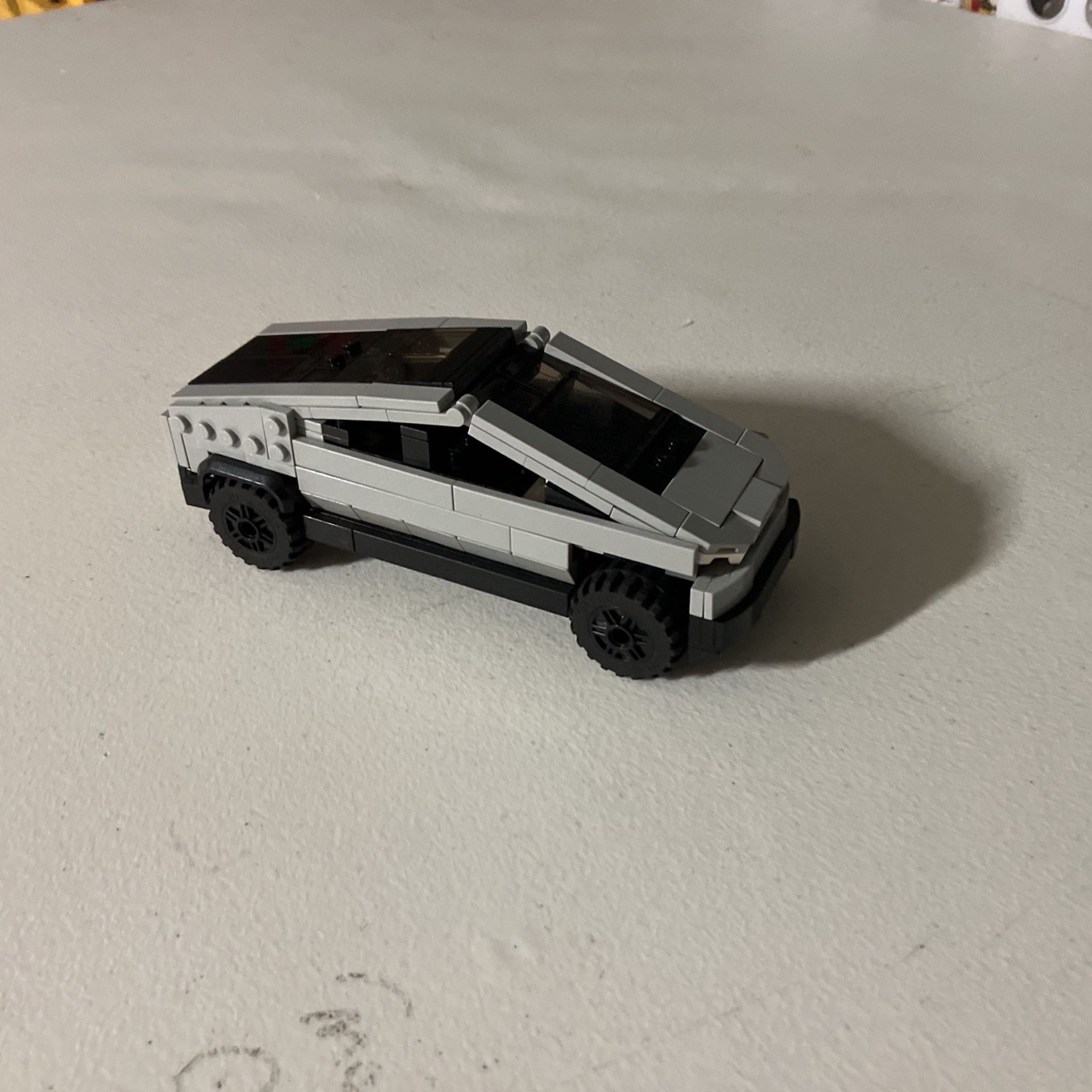 Lego Tesla Cyber Truck