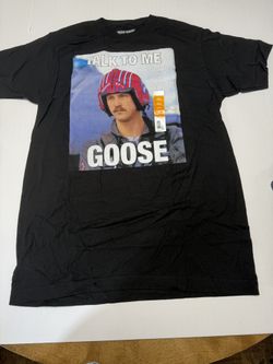 Feel the Need for Speed! New Top Gun Tee (M) ✈️