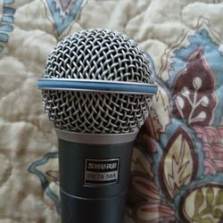 Microfono Marca Shure Nuevo Para Grupo Profecional