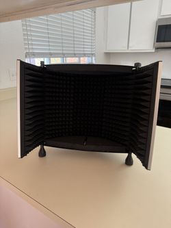 Microphone Booth (Small)