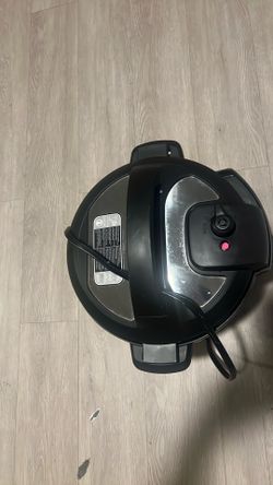 Pressure cooker