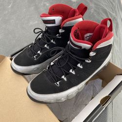 Jordan Retro 9 Size 10 Kilroy