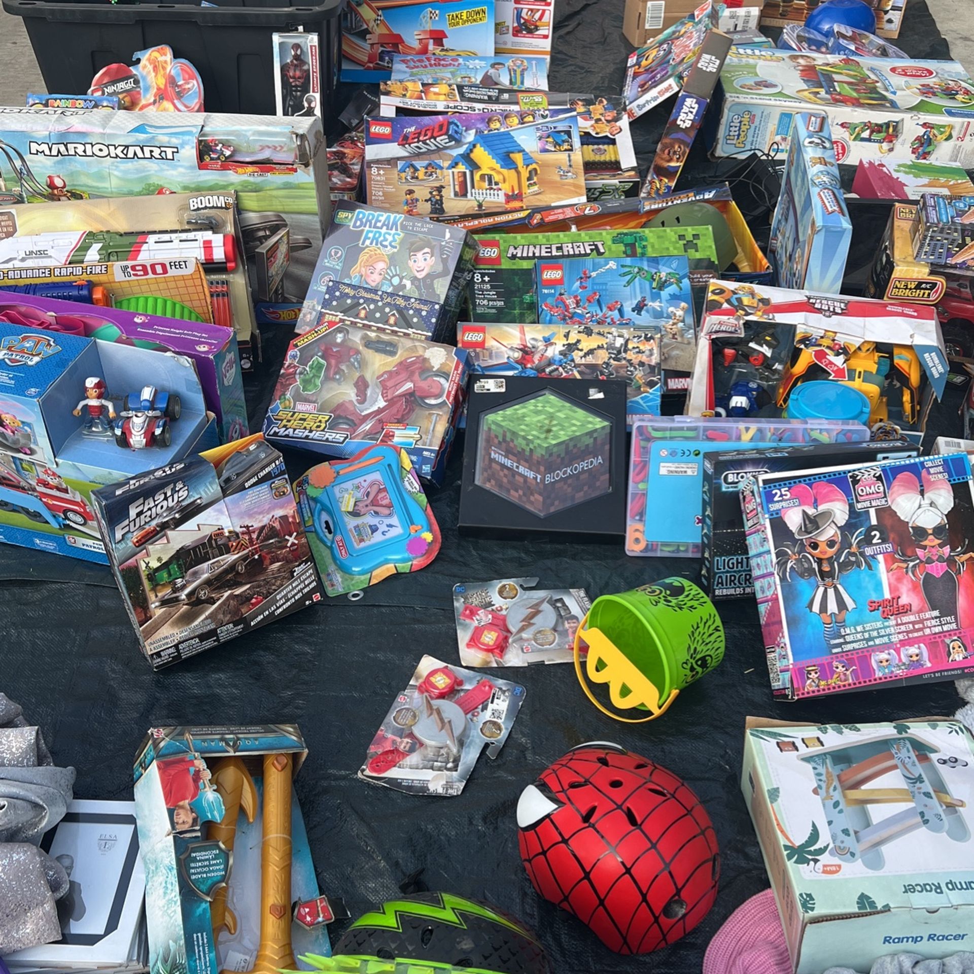 Home Decor Desks Couch New Toys