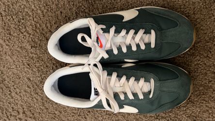 Nike Low-Top Sneakers Green and White